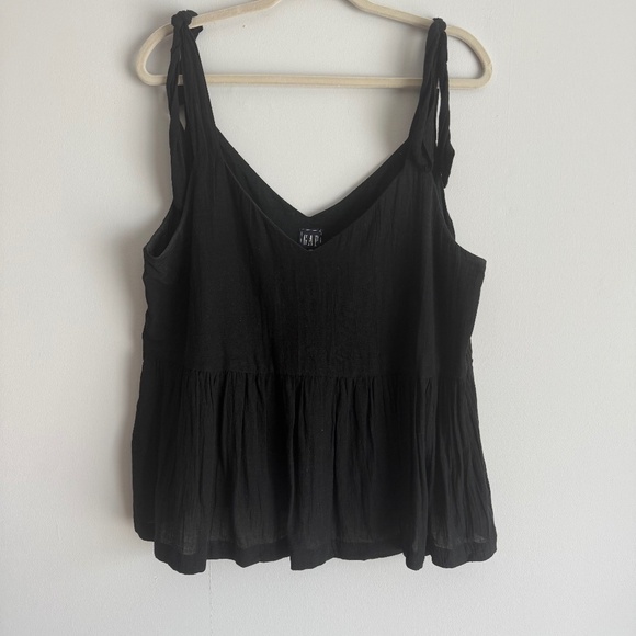 GAP Black Peplum Tank Top - Picture 1 of 5